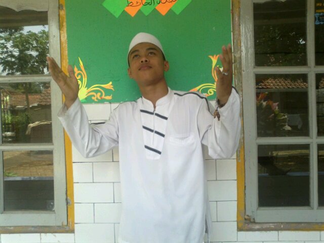 1oneMta's profile picture. Mulya santri tibatan Mentri
