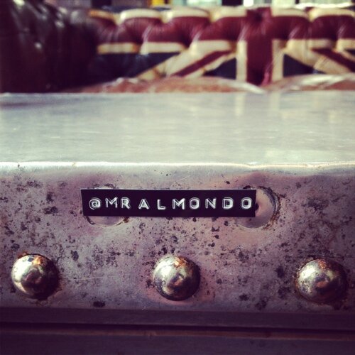 MrAlmondo's profile picture. 