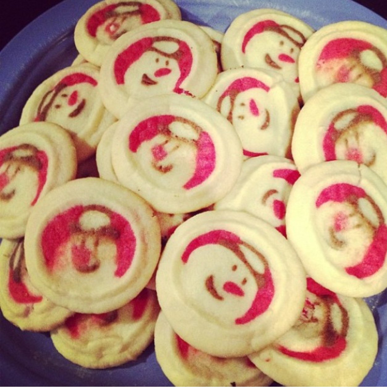 deviinloops's profile picture. 