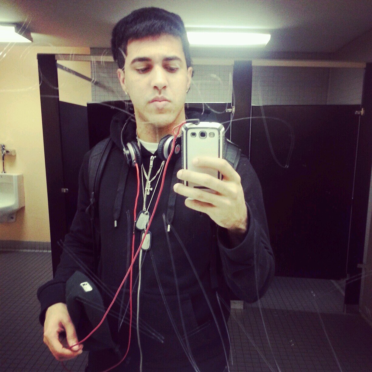 Dominican currently living in New York. love rock music and basketball. IG:Blitzkrieg1421