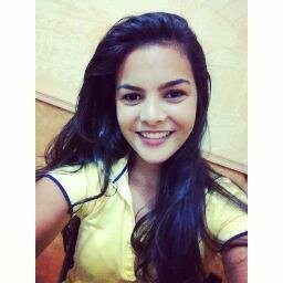 Deixo livre as pessoas que amo, se voltarem é porque as conquistei, se não voltarem é porque nunca as tive...

http://t.co/RtPa3aZ4HC