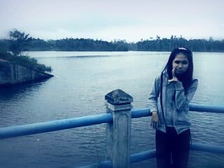 ELF♥. SAYA DIFOLLOW JUSTIN BIEBER DI ACC PERTAMA XX :D :D
