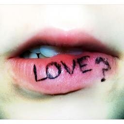 ProfesorAmor's profile picture. Me dedico exclusivamente a darte buenos consejos, frases, tips e indirectas para el dificil mundo del AMOR! ♥ 
SIGUEME #SéFeliz ;)