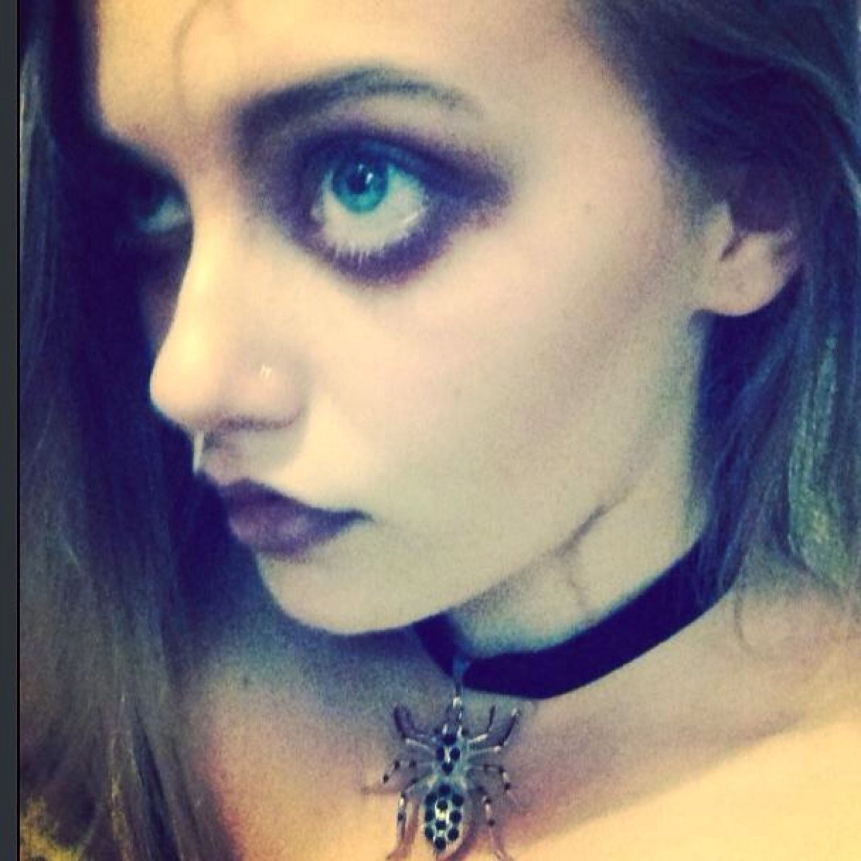 demimakeupshow's profile picture. IG: demimakeupshow
Demieee@live.co.uk