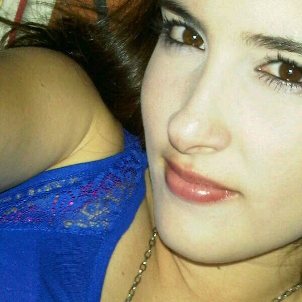 Venezolana, amante de la vida !!! protectora de los animalitos y fanatica del cine