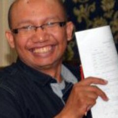 melengkapi apa yang kurang tak kurangi apa yang sudah lengkap..