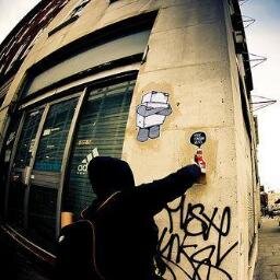 † The Graffiti Is Not  Dead †