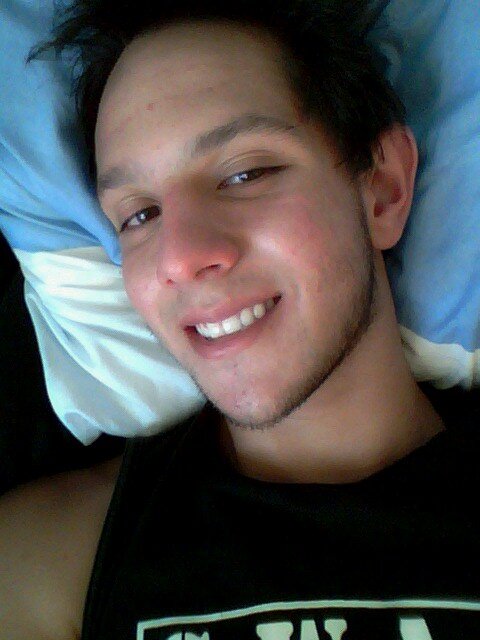 divarela_'s profile picture. Quanto menor a casinha, mais sincero o bom dia. Snap: divarela