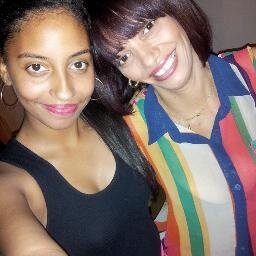 sharonvilla4's profile picture. I ♥ the Music!