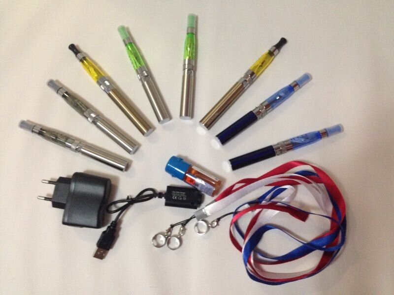 hay cosas que hacen daño como fumar...pero por suerte existen cigarrillos electrónicos... fuma inteligente!
https://t.co/8Z9F4DUh6N
http://t.co/tRDyfFINP9