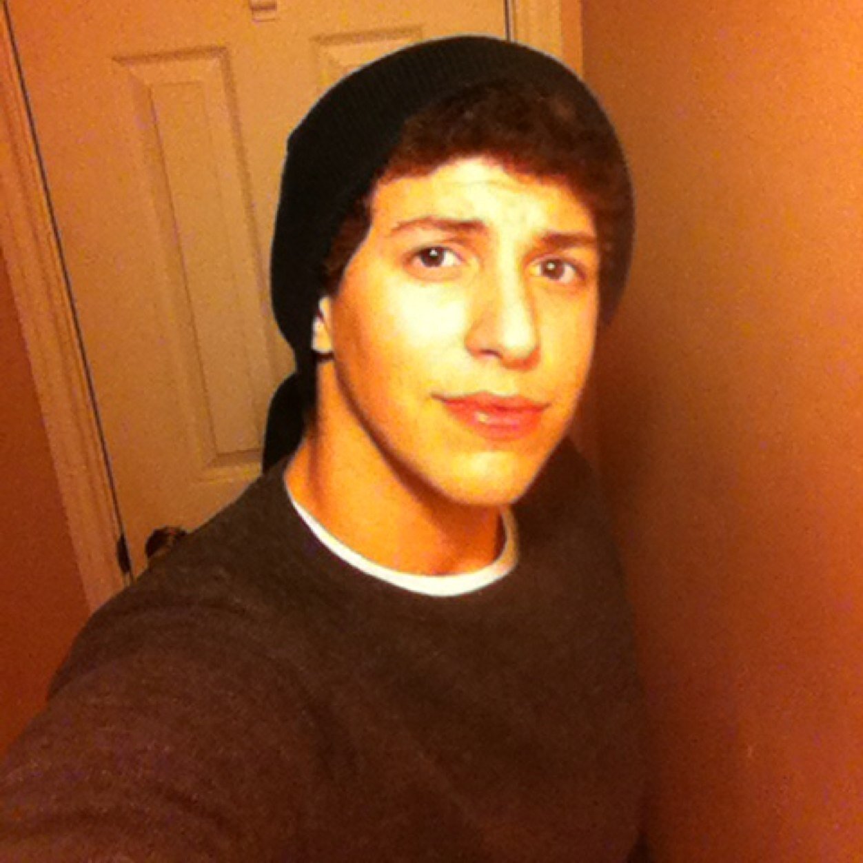 Billy. i'm 16 , i aint bout social media bc of all the drama, so dont be starting shit, let me do me and you do you. im bout that lift life