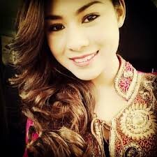 Hai Ni Risteena Yang Real, Follow la twitter baru ni ye :) jom follow ramai2