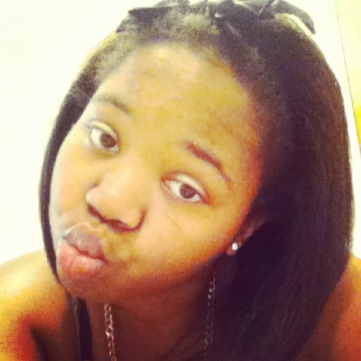 DivaswaS's profile picture. Pretty,funny,sexy,nd thick af 
Kik:beautyakastar
Instagram:beautyakastar
Oovoo:sharday0021