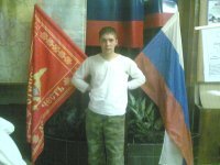 qawsyrew7's profile picture. Стоим в пробке на трешке. Пассажир тихо пернул в меня и спросил Саныча, чем так пахнет на улице! Не мудак?