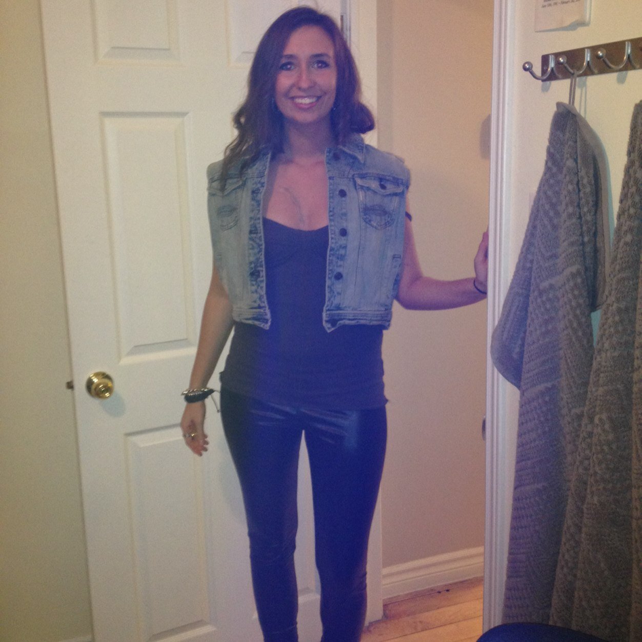 paigeybro's profile picture. Turn your cants into cans and your dreams into plans xo