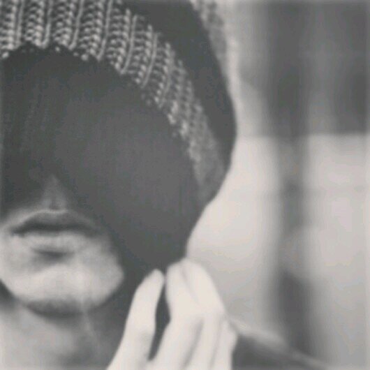 BB:75E5DD99      ..     Instagram : ZIIZ10O            KIK: 3zooz__F