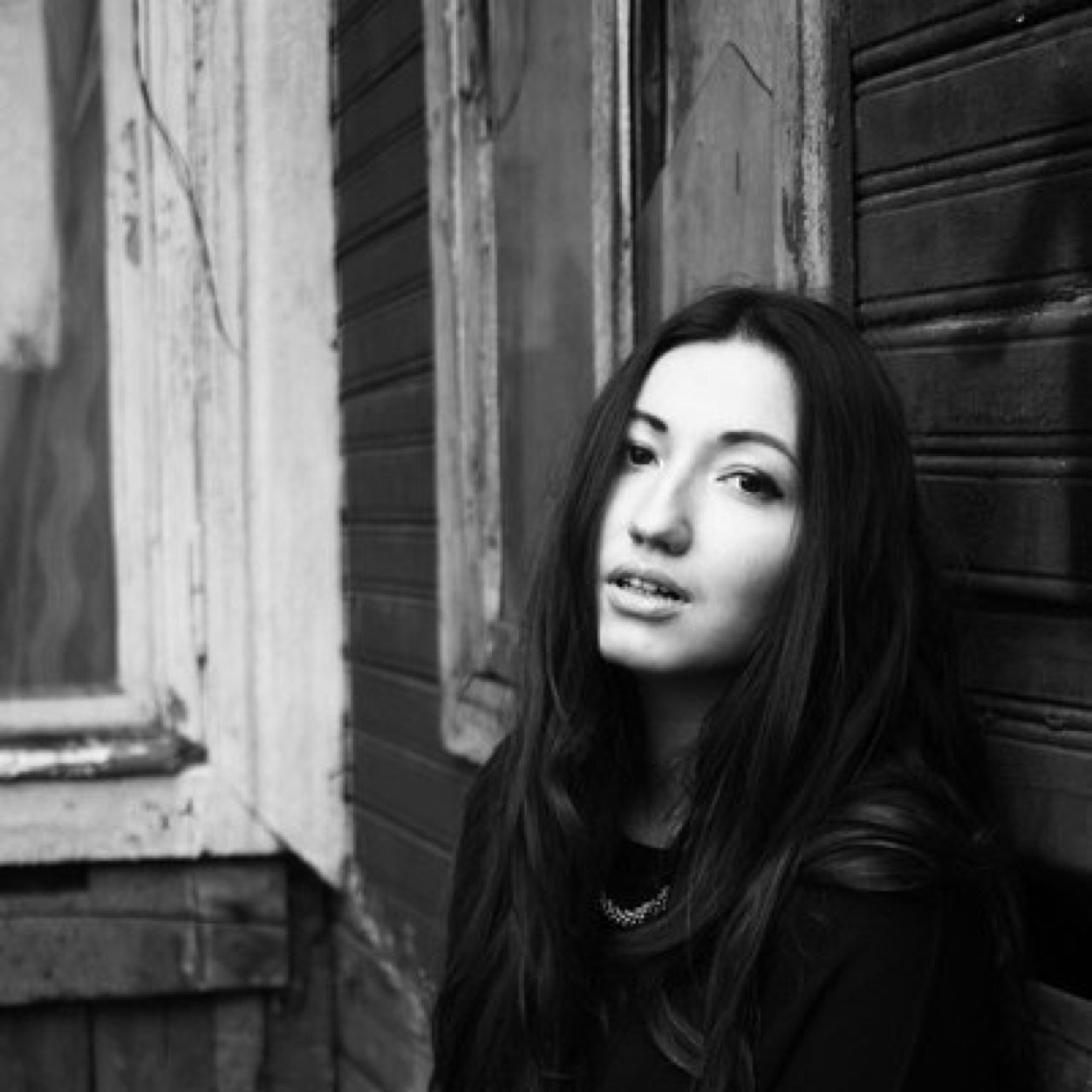 e_____elina's profile picture. 