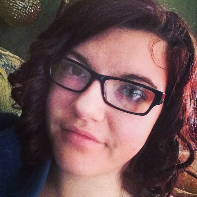 SmallTownGirl19's profile picture. 