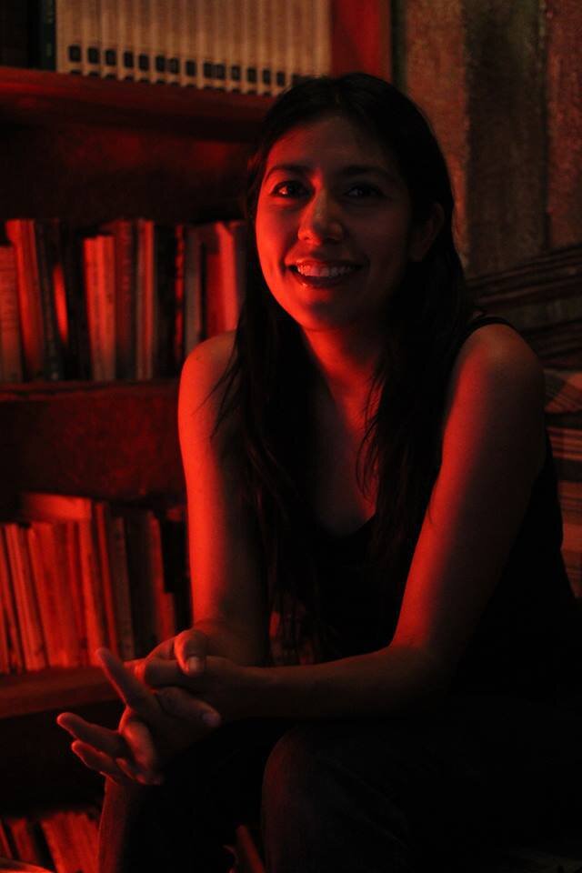 letrae21's profile picture. Escritora y Doctora en Literatura