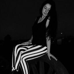 Cony_london's profile picture. Me gusta leer, amo a one direction y soy latina bitch! 3 ñ_ñ