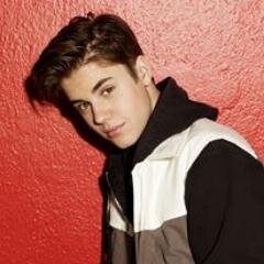 facebook : Alexander Noel Raymond