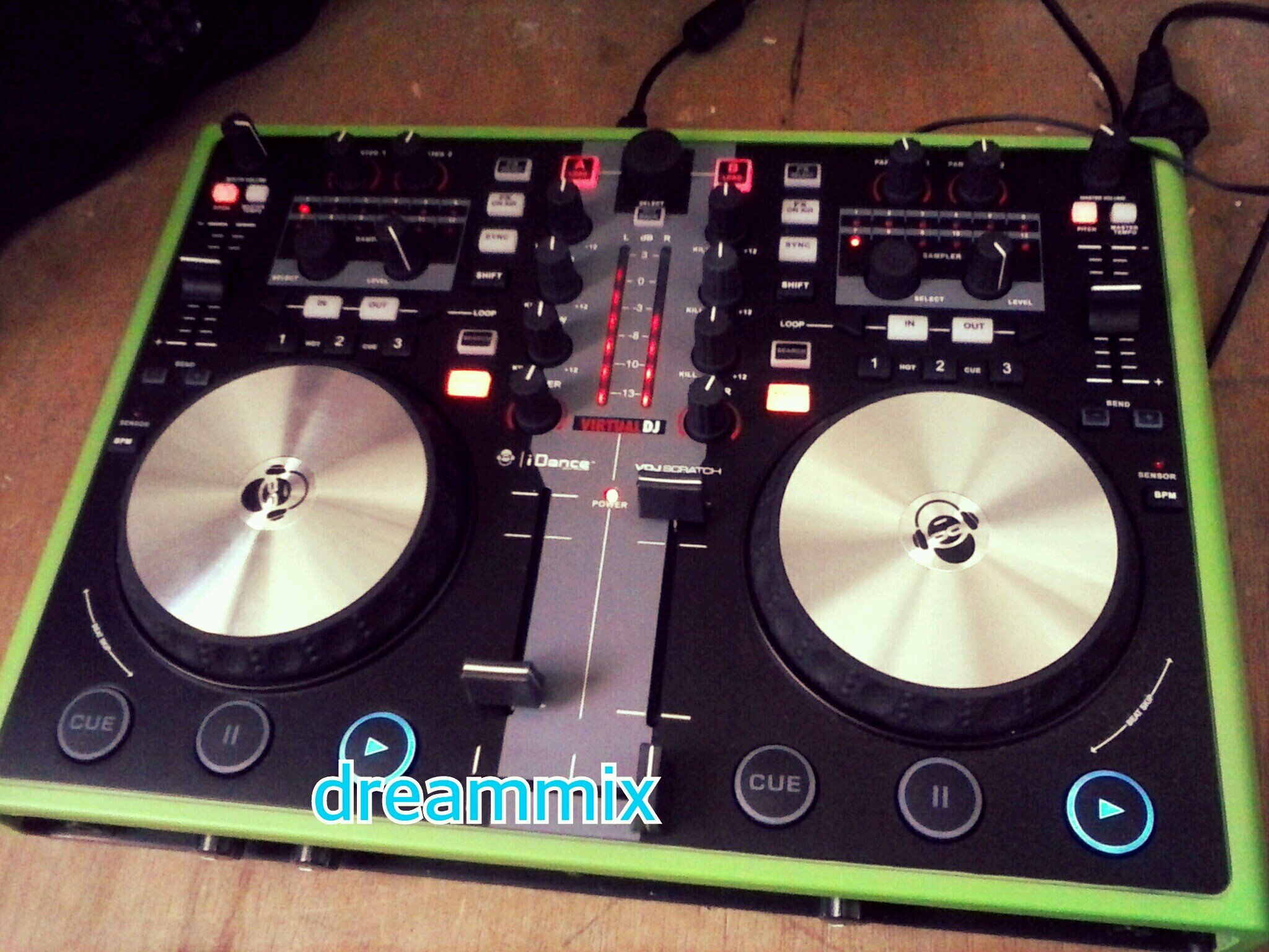 FlavienSautron's profile picture. animateur de soirée et gardien de but au foot