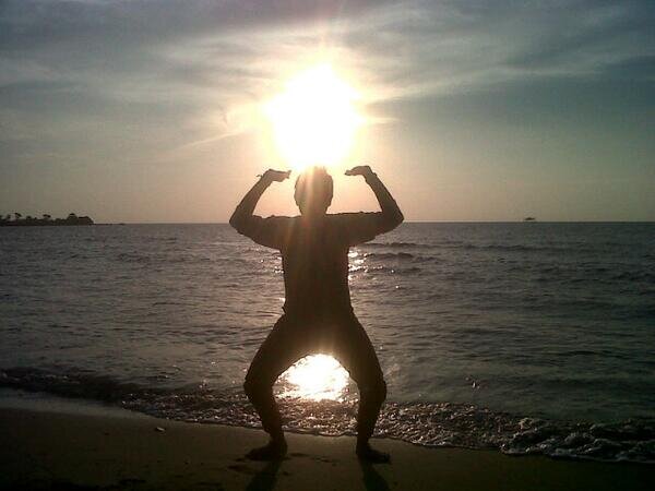 DanilMujib's profile picture. Seseorang yg melakukan pencarian tentang hidup dan kehidupan..