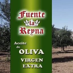 Aceite de oliva virgen extra Castellón de
excelente calidad procedente de la variedad “Blanqueta” y “Manzanilla” (“Villalonga”).