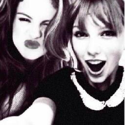 春から国際生!!　LOVE→Taylor/PPL/ Ariana/1D/Vsmodel/Mianda      Please follow me33