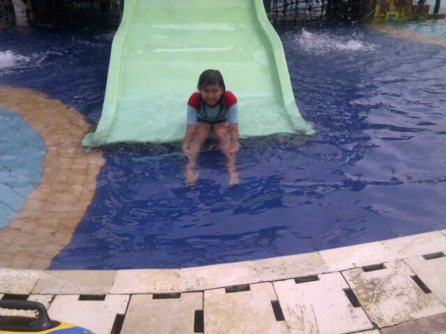 Meidian_putri's profile picture. 20 mei :-) ,, Tauruz :-) ,, My Family ,, My Idola ,, My Sister ,, And My Sweety Boy :*  ,, 10-05-14 :*