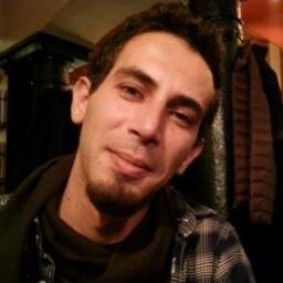 Senior Web Developer (co-Founder of http://t.co/WgXB6sK0Ir) ~ HTML5 ~ CSS3 ~ JQuery ~ SASS ~ PHP ~ Responsive