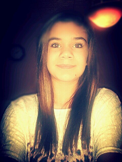 Ophelie_HLNZL's profile picture. Directioner and proud!3 @Harry_Styles @Louis_Tomlinson @NiallOfficial @Real_Liam_payne   3