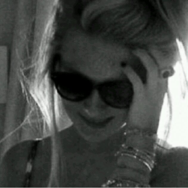 almozh_soso's profile picture. 