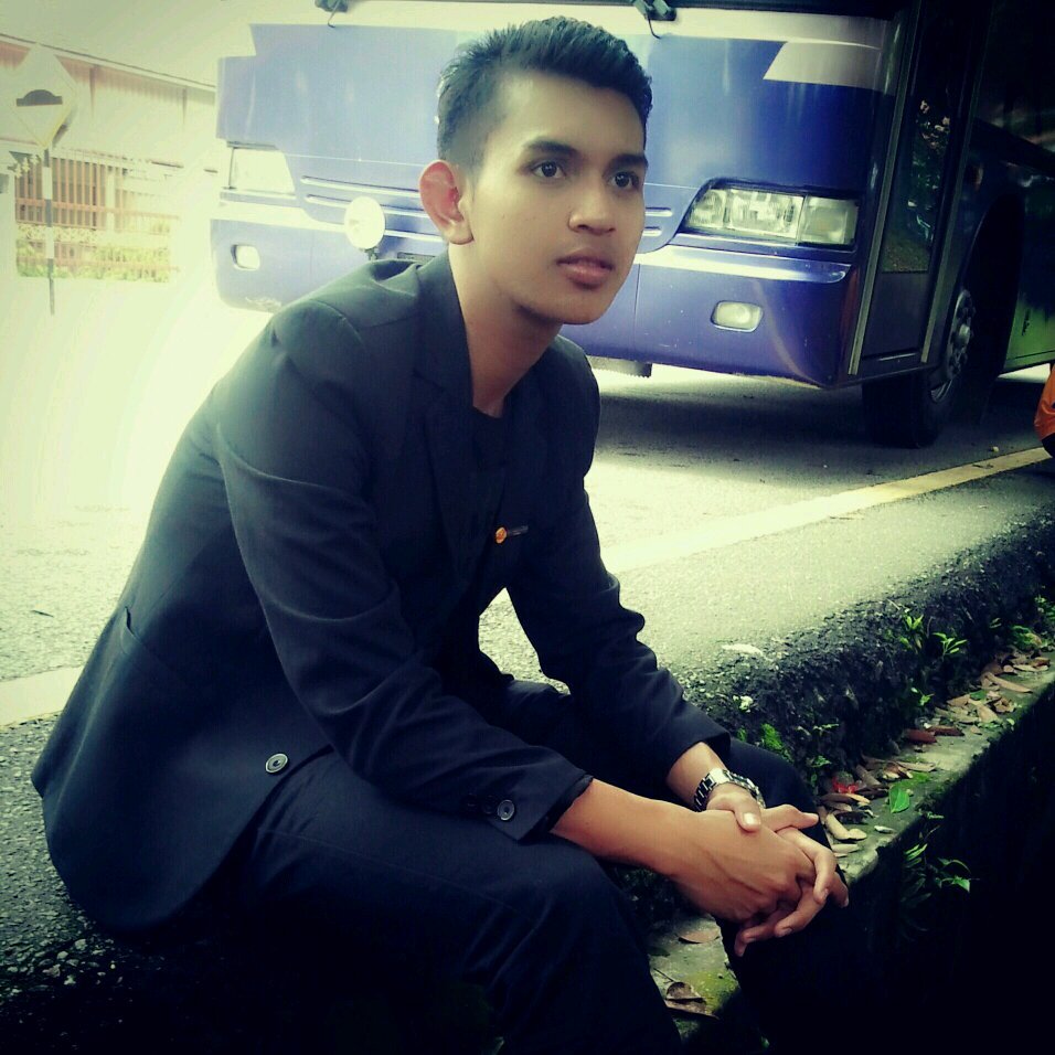 mencari keberkatan dariNya,InsyaAllah:)