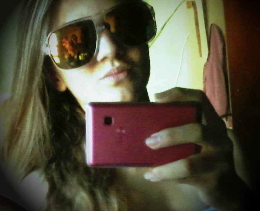 See foor praa goostaa dee miim,goostee coomoo eeu soouu-pooiis naauum muudaareeii poor Niingueem :)