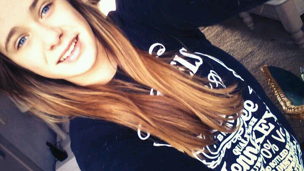 Niekeeeeee's profile picture. zohra♡bestfriends♡love♡