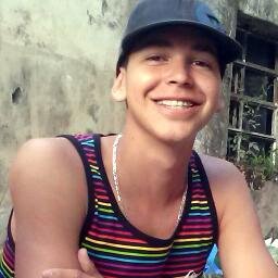 -Conocedor de nada, Aprendiz de todo  ♫ღ♪                                                     A lo bueno BUENO y A lo malo MALO!!!- ღ