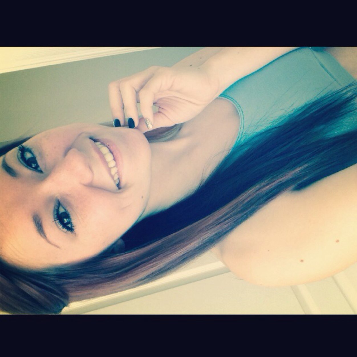 duhan_33e's profile picture. fuckin something up. @brookieeee_a over errrryone