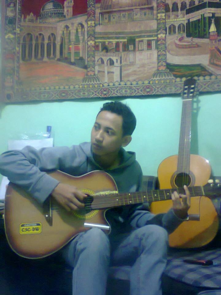 rama7dani's profile picture. semoga kita semua berbahagia, dan bermanfaat untuk sesama