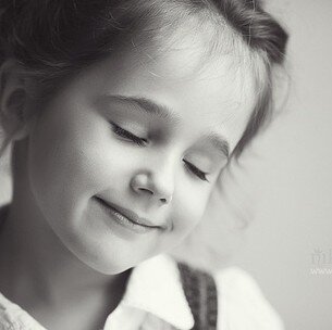 你们好 Im vicky.im from China and im born in 1999.I love art. follow me i'll follow back:) Instagram/tumblr/facebook/twitter