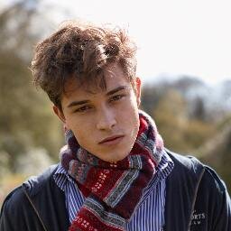 Brazilian Super Model and I'm on the positive extremity of everything. The hottest, the sexiest, and the most handsome of all human race. @GravelJessiann's.