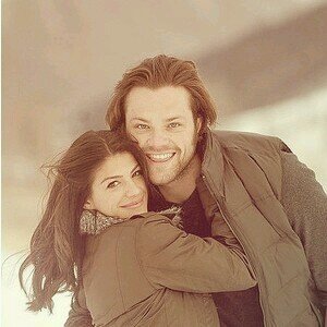 lolykhan's profile picture. 