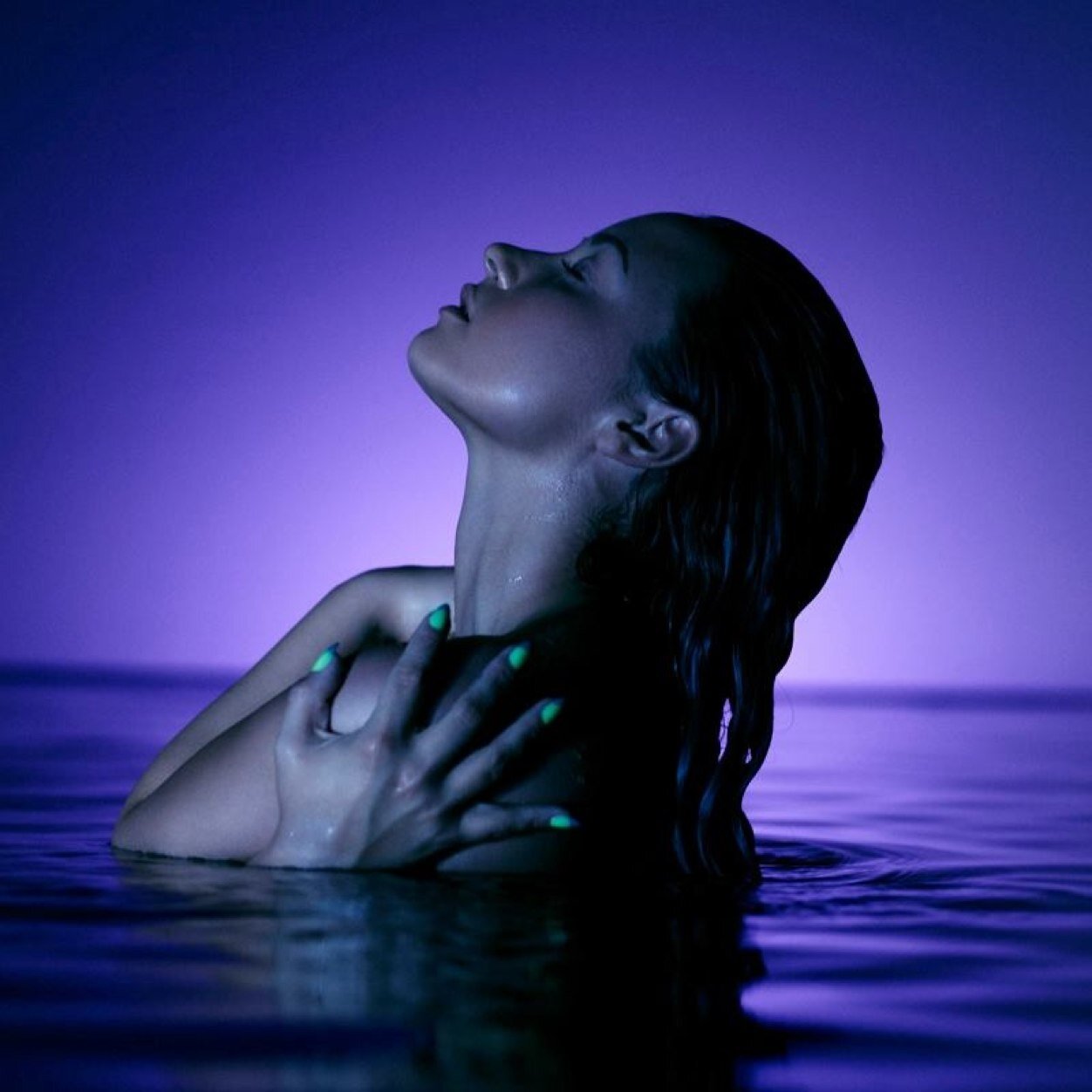 FC of Demi in Argentina. Buy DEMI on iTunes!!! https://t.co/OhY2hoIqvV #Lovatics are the best fans EVER. 
STAY STRONG.