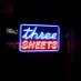 three sheets (@threesheetsnh) Twitter profile photo