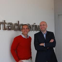 Marca comercial de Hurtado Rivas. Empresa española de robótica, automatización industrial y maquinaria para la madera