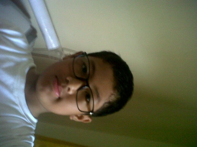 reza_subaga's profile picture. Reza narsis