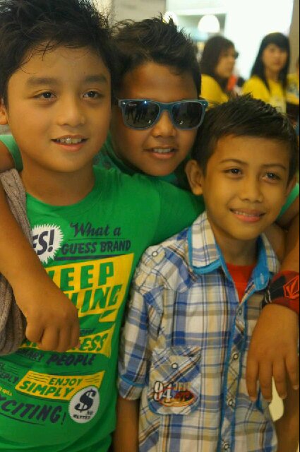My name  Dimas Riyanto  Call me Dimas/Riyan | I am Student Class 7SMP | Cool Boy, Simple, and Smart
| Love u Allah, Mama, Papa & Mas @Bamz_Wan :3