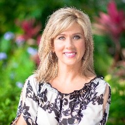 Wife, Mother, Follower of Jesus, Skin Care Specialist