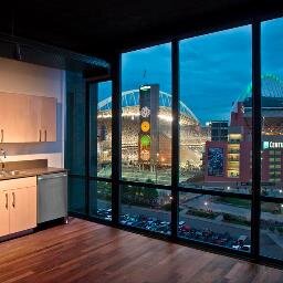 Beautiful apartment homes with stunning views in Seattle's historic Pioneer Square. Find us on Instagram: @stadiumplace