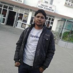 V9D2121's profile picture. 